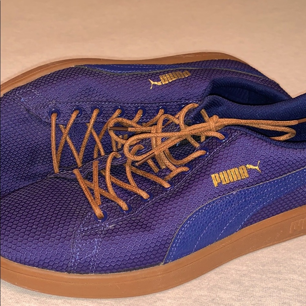 Puma sneakers